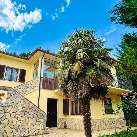 Casa Antonia Maria Di Donato Hébergement de vacances Pescosansonesco