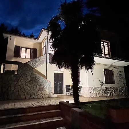 Casa Antonia Maria Di Donato Hébergement de vacances *